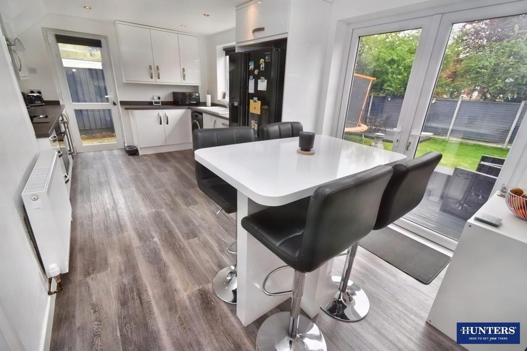 Kitchen-diner