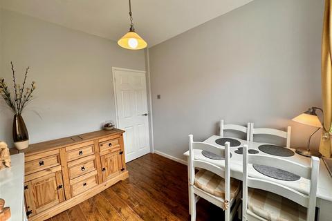 177 Castlecroft Road, Castlecroft, Wolverhampton, WV3 8LX
