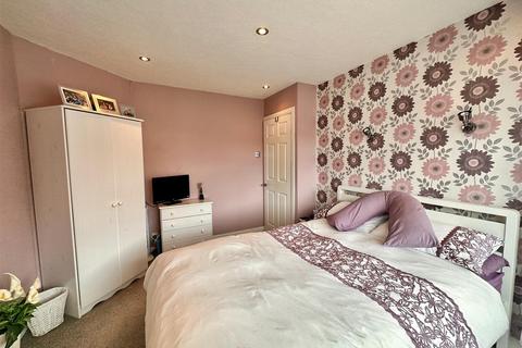 177 Castlecroft Road, Castlecroft, Wolverhampton, WV3 8LX