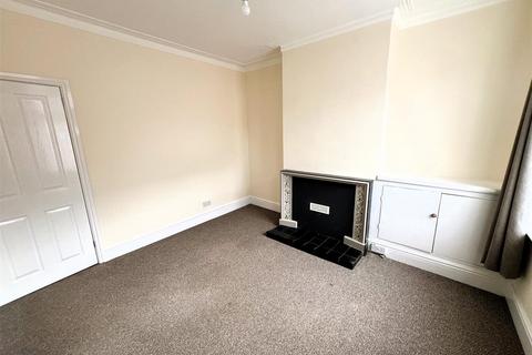 2 bedroom terraced house for sale, Wordsworth Road, Leicester