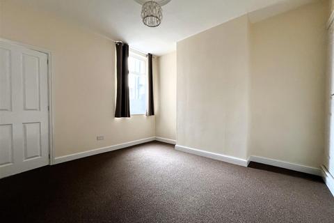 2 bedroom terraced house for sale, Wordsworth Road, Leicester