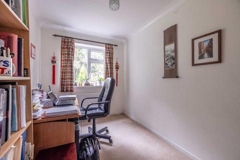 159 Farnham Lane, Slough, SL2 2EW