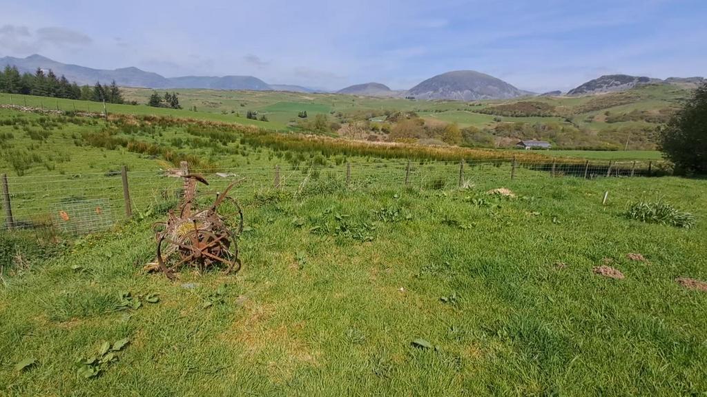 Coch Gwan, Llan Ffestiniog 3 bed cottage for sale £325,000