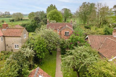 4 bedroom cottage for sale, Diamond Cottage & Diamond Den, Butterwick, Brawby, Malton, YO17 6PS