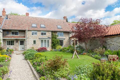 4 bedroom house for sale - Beestone Cottage, Aislaby, Pickering, YO18 8PE