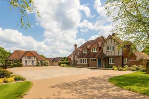 6 bedroom detached house for sale, Mill Green Road, Mill Green