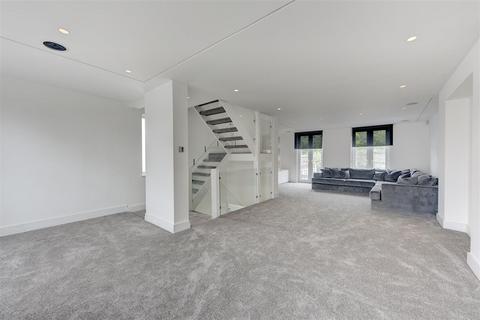 4 bedroom end of terrace house for sale, Lower Merton Rise, London, NW3