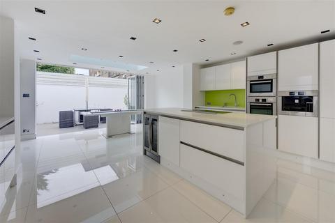 4 bedroom end of terrace house for sale, Lower Merton Rise, London, NW3