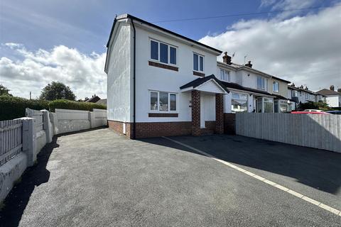 3 bedroom detached house to rent, Whitfield Lane, Wirral