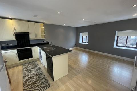 2 bedroom apartment for sale, Heritage Court, Darlington
