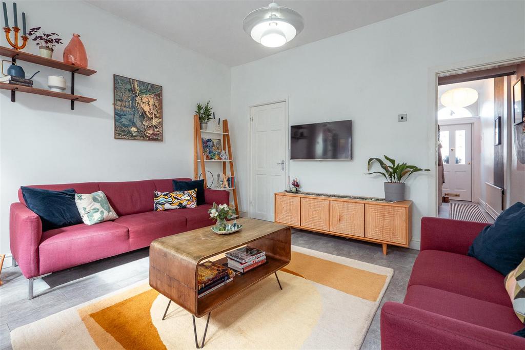 Sitting Room Aspect 4
