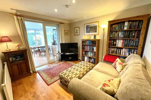 12 Barlow Way, Sandbach, CW11 1PB