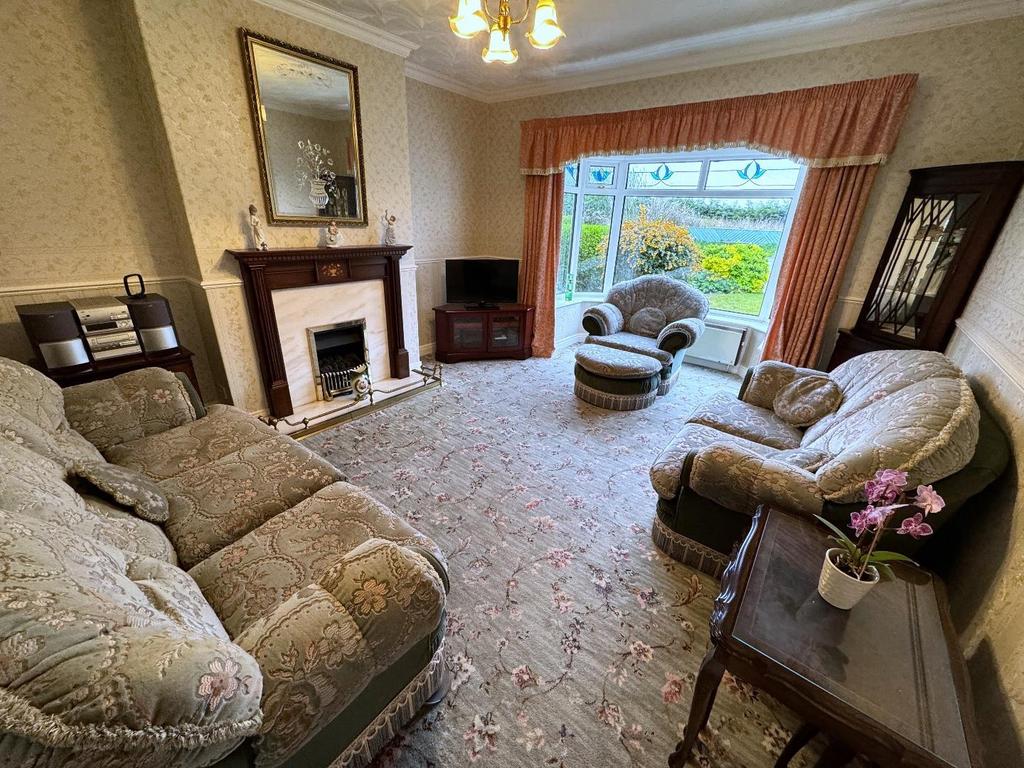Lounge/Bedroom
