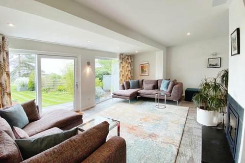 4 bedroom detached house for sale, Hampton-On-The-Hill, Warwick