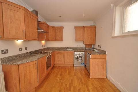 2 bedroom house to rent, Flat 3, 12 Clarendon StreetLeamington Spa
