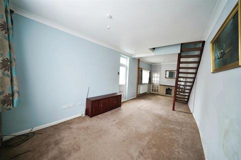 3 bedroom terraced house for sale, Ena Street, Hull