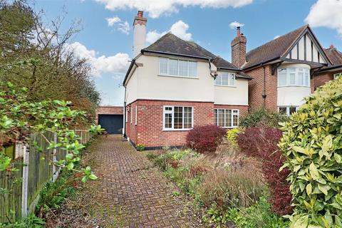 3 bedroom detached house for sale, Corton Road, Lowestoft