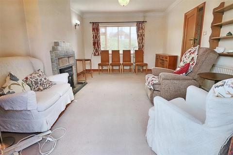 3 bedroom detached house for sale, Corton Road, Lowestoft