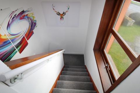2 Harbour Row, Helmsdale, KW8 6JU