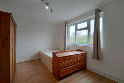 1 bedroom apartment to rent, Geffrye Estate, London