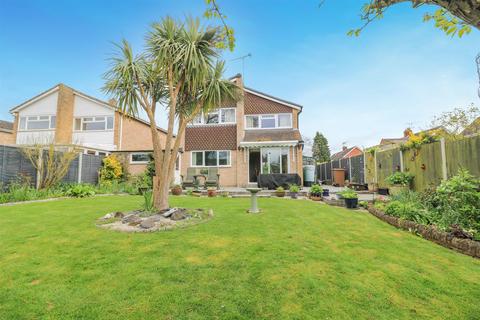 4 bedroom detached house for sale, Allens Close, Boreham, Chelmsford