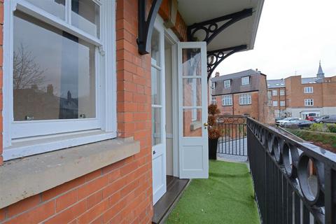 2 bedroom apartment for sale, Watergate Mansions, St. Mary's Place, Shrewsbury