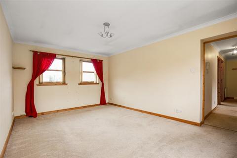 2 bedroom property for sale, 15 David Henderson Court, Dunfermline, KY12 9DX