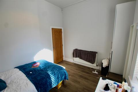 2 bedroom apartment to rent, Burns Street, Arboretum, Nottingham