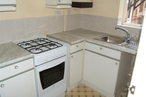 2 bedroom terraced house to rent, Wilton Road, Northamptonshire NN15