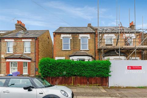 1 bedroom flat for sale, Clarence Road, Wimbledon SW19