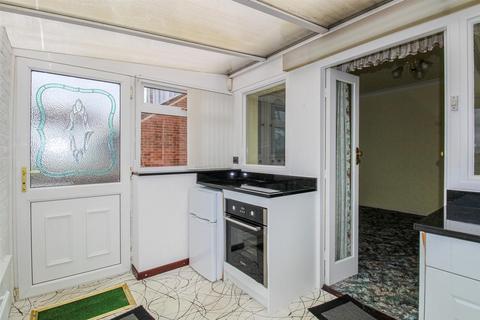 241 Batley Road, Kirkhamgate, Wakefield, WF2 0RZ