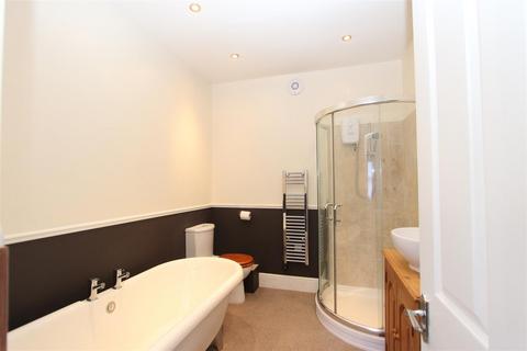 1 bedroom flat to rent, Canterbury Road, Sittingbourne