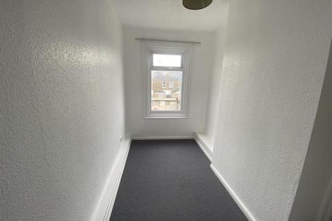 1 bedroom flat to rent, Alma Road, Sheerness