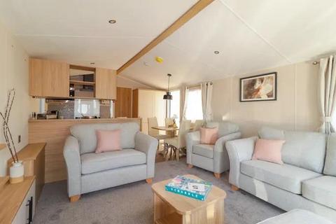 2 bedroom lodge for sale, Riviera Bay, Brixham