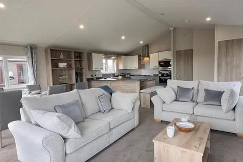 2 bedroom lodge for sale, Berry Head, Brixham