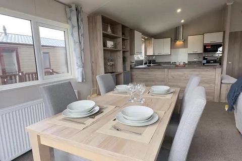 2 bedroom lodge for sale, Berry Head, Brixham