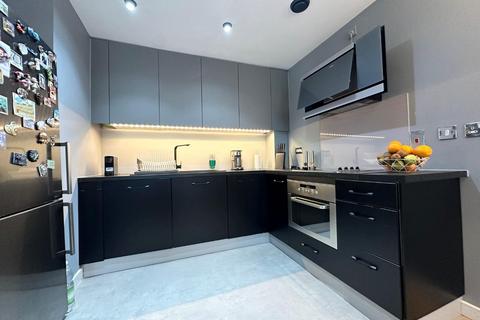 Flat 511, Alpha House Broad Street, Northampton, NN1 2HQ