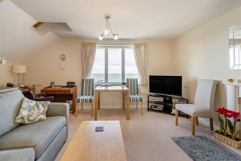 2 bedroom apartment for sale, 119 North Marine Road, Scarborough