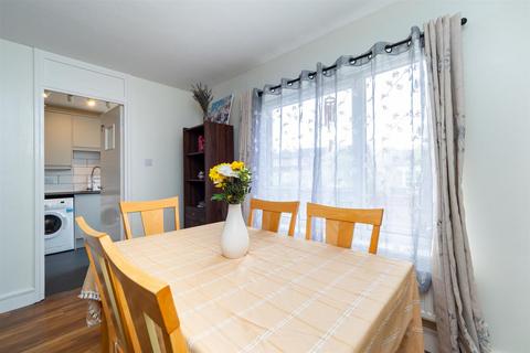 8 Relko Gardens, Sutton, SM1 4TJ