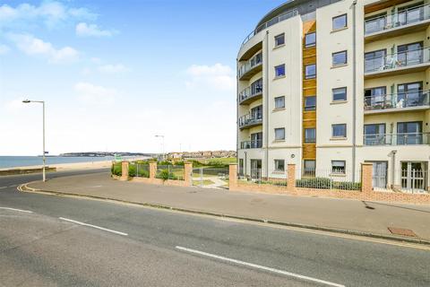 1 bedroom apartment for sale, Eversley Court, Dane Road, Seaford, East Sussex BN25 1FF