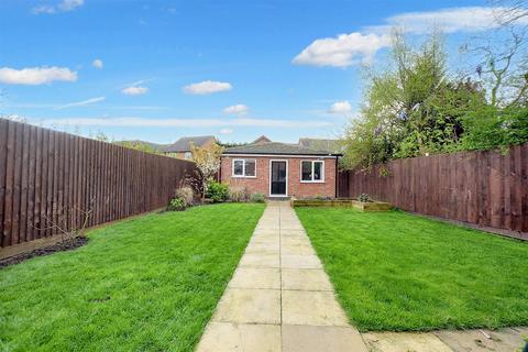 4 bedroom semi-detached house for sale, London Road, Shardlow