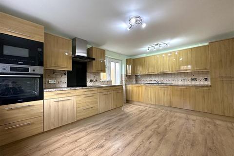 1 Alder Close, New Balderton, Newark, NG24 3AY