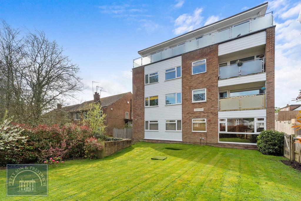 Stuart Court 028.jpg