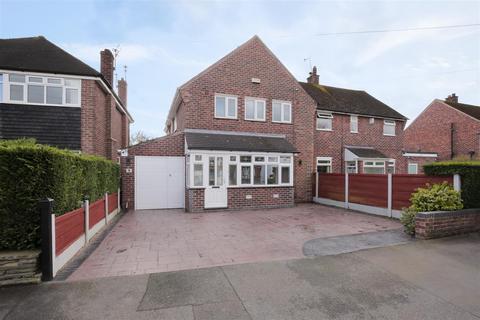 3 bedroom semi-detached house for sale, Mainwood Road, Timperley