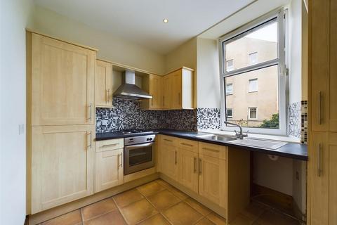 2 bedroom house for sale, New Row, Perth PH1