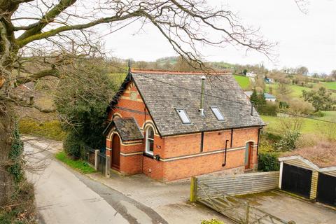 3 bedroom barn conversion for sale, Little Chapel, Deytheur, Llansantffraid