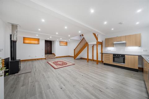3 bedroom barn conversion for sale, Little Chapel, Deytheur, Llansantffraid, SY22.