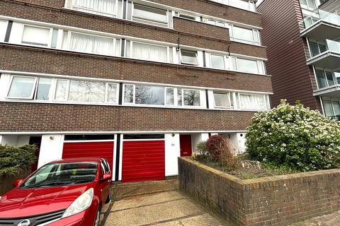 2 bedroom flat for sale, Vaughan Lodge, Fair Acres, Bromley