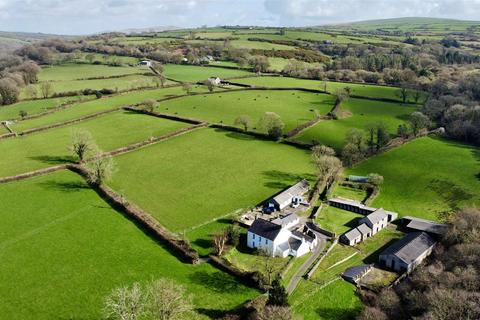 4 bedroom country house for sale, Glandwr, Llanychaer, Fishguard