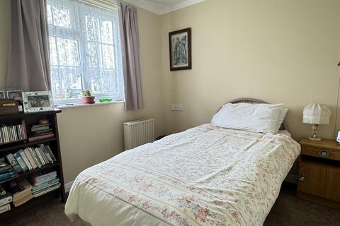2 bedroom detached bungalow for sale, Chisholme Close, St. Austell